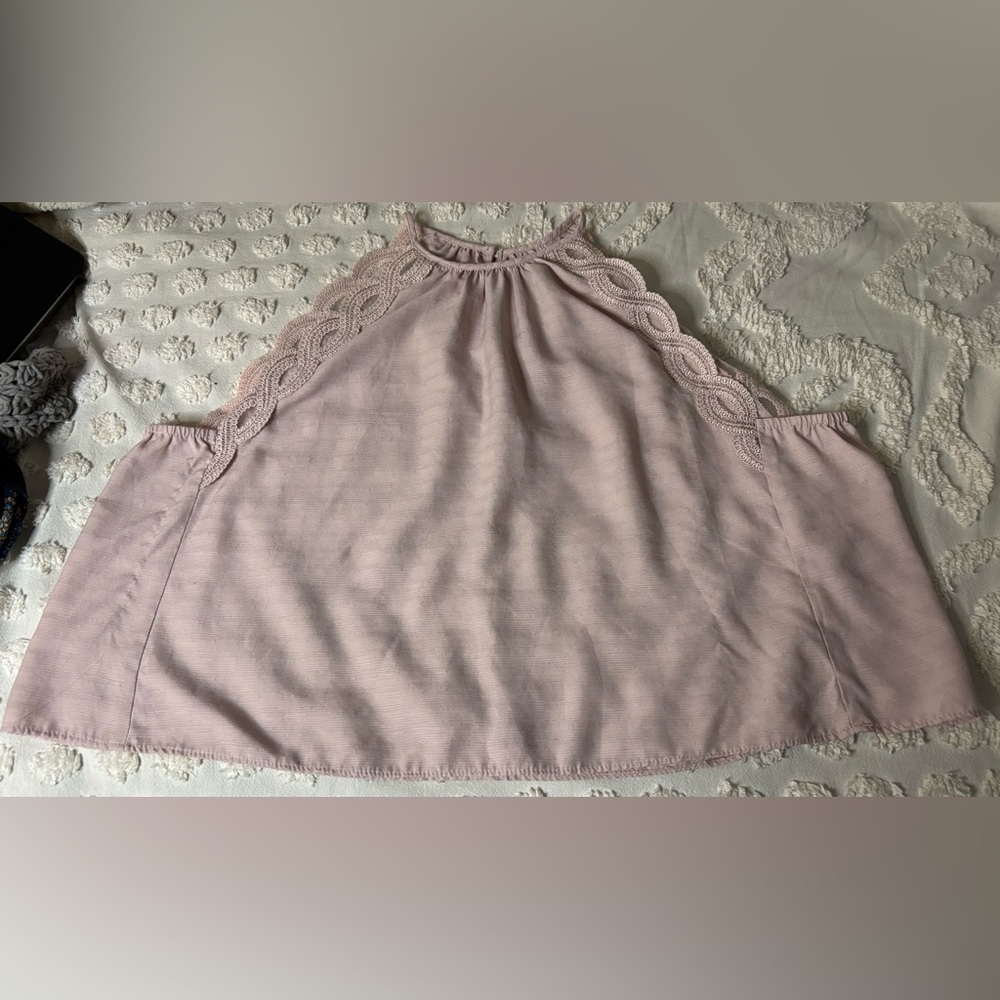 Kendall And Kylie Blush Lace Trim Halter Top Size Small
